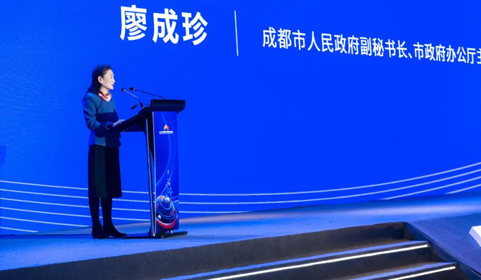 成都市人民政府副秘书长、市政府办公厅主任廖成珍